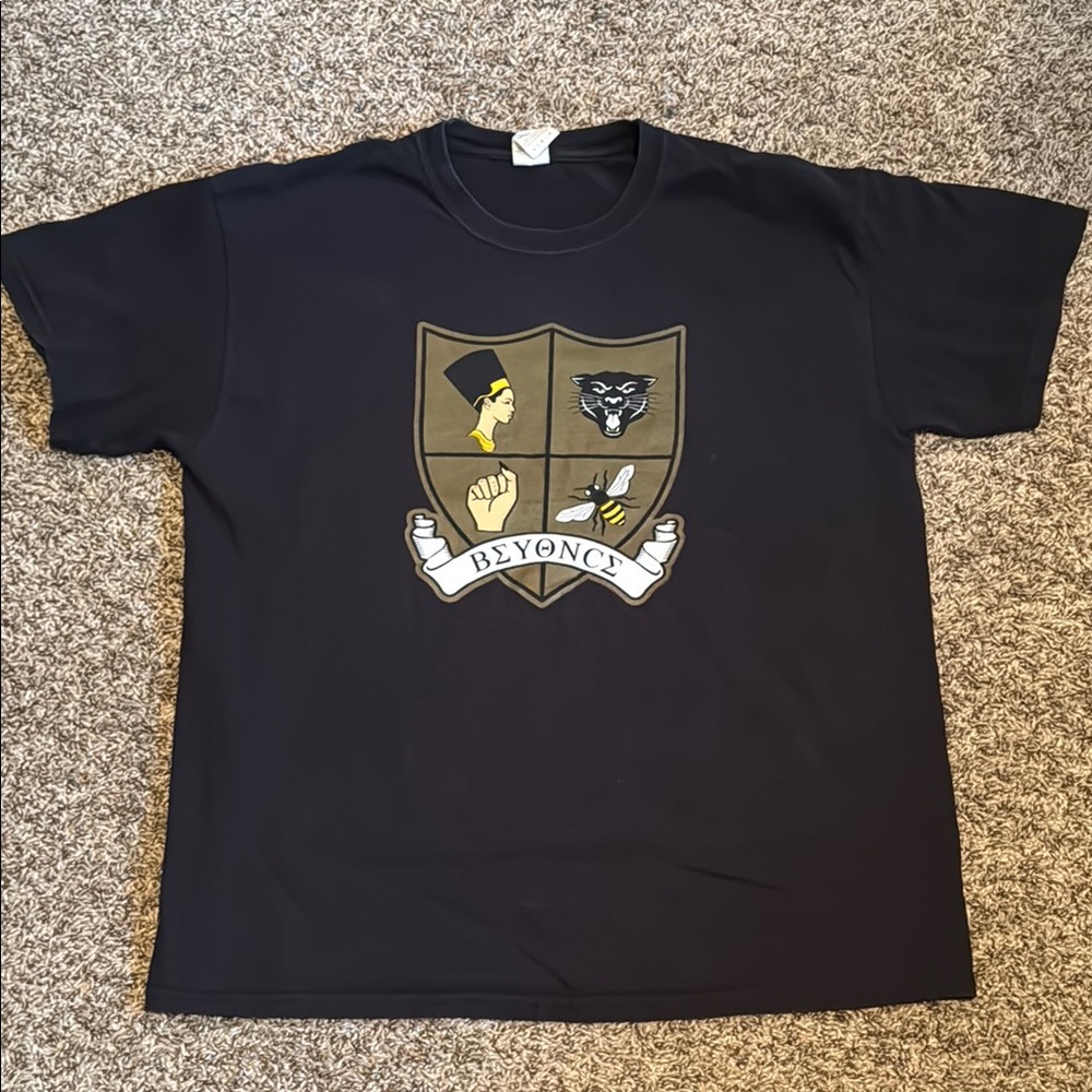 Beyoncé Graphic Black T-Shirt